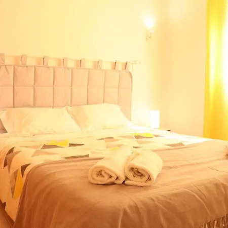 Sweet Portas Sol Apartment *